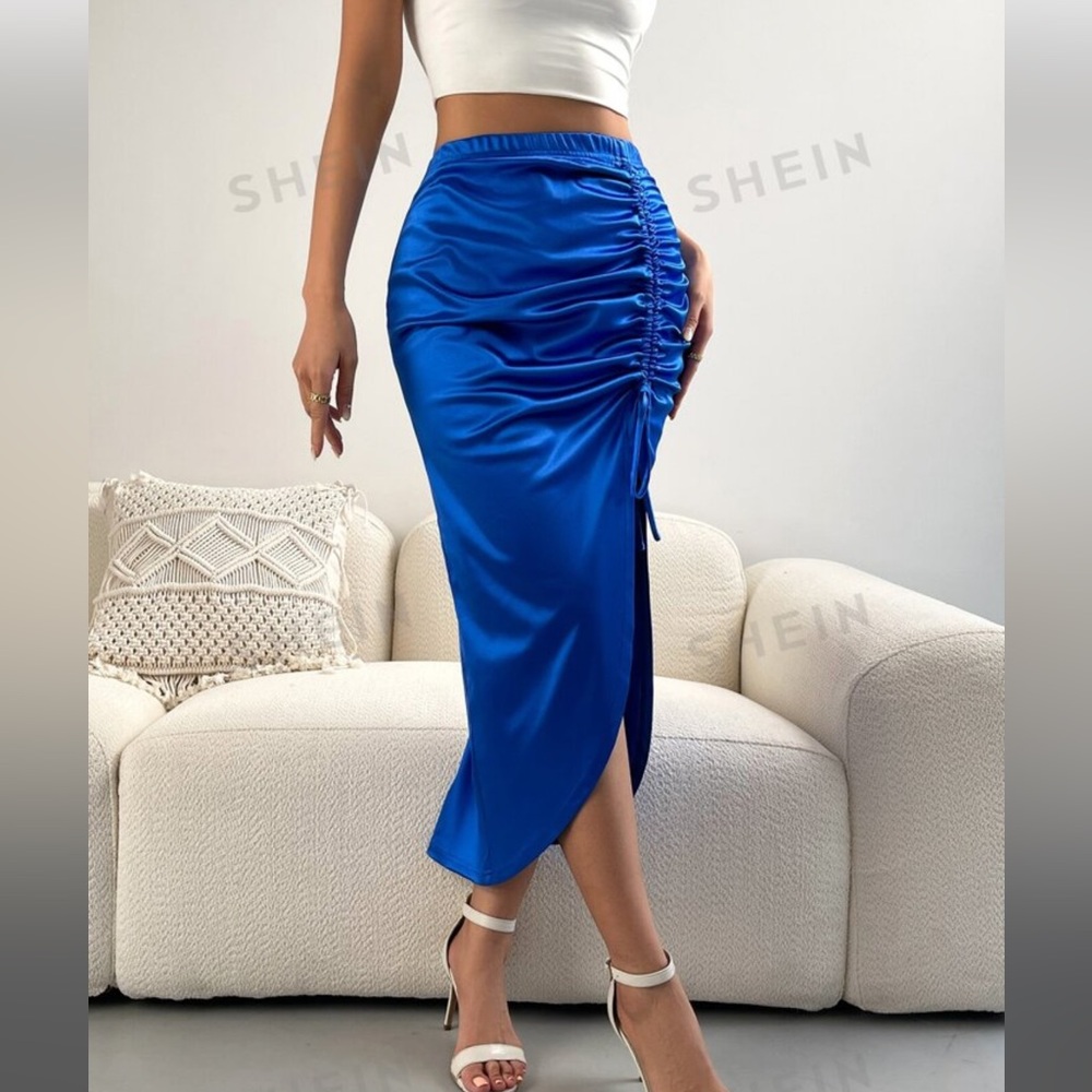 Shein Drawstring Front Ruched Split Thigh Satin Skirt - Picture 6 of 8